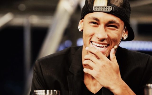 Neymar: człowiek za 222 mln euro i… 135.000 euro dniówki. Co można kupić zamiast niego? I ile da się na nim zarobić?