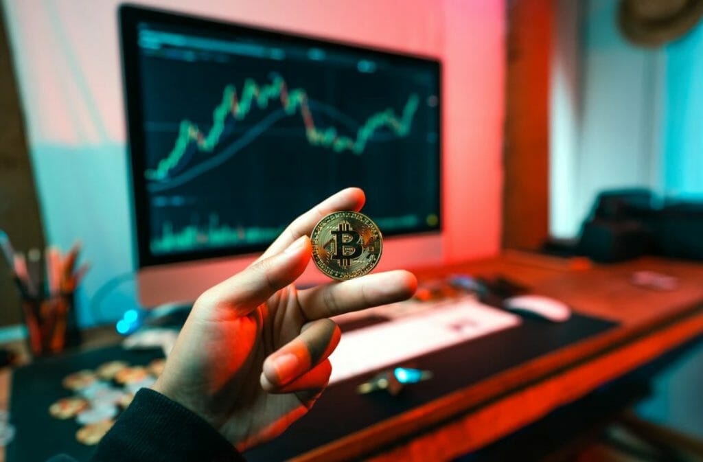 Bitcoin, altcoiny, spółki kryptograficzne… jak bezpiecznie znaleźć się na rynku cyfrowych aktywów? Poznaj kryptowalutowe ETP. Gdzie możesz je kupić?