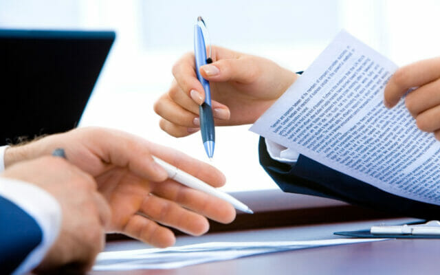 czy muszę podpisać ten aneks