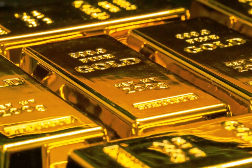 Czy złoto powyżej 2000 dolarów za uncję to będzie „nowa normalność”? Tak, ale jest jeden warunek. Czy losy cen złota rozstrzygną się w… majówkę?