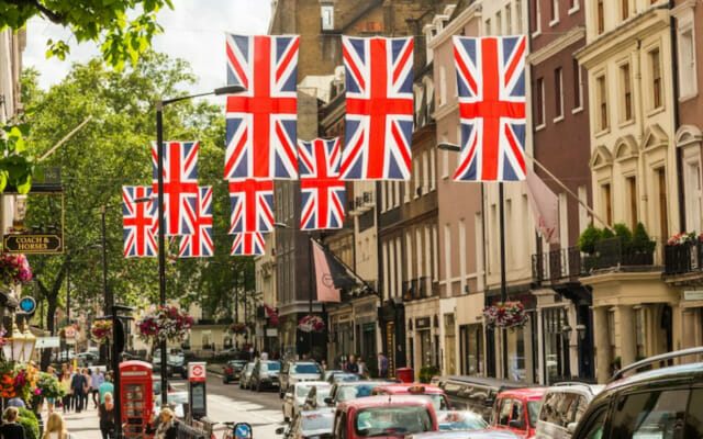 Zakupy w brytyjskich e-sklepach - nie wiadomo ile ostatecznie zapłacisz