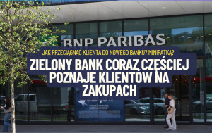 zielony bank poznaje klientów na zakupach